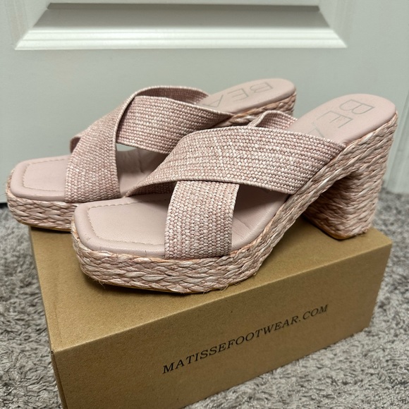Matisse Raffia Sandals -10 - Picture 2 of 10